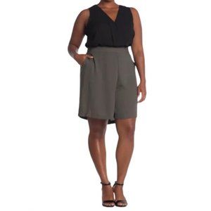 Halogen Gathered Waist Bermuda Shorts